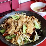 中華飯店 - 上海炒麺 (上海焼そば) 1,000円