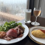 クラブラウンジ