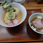 ヨコクラストアハウス - 