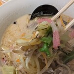 社 - 旨味がスープに溶け出てる