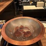 251738072 - アヒージョの椎茸