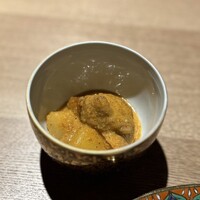 KHAO - ⑧ゲーンマッサマン(鶏・じゃがいも・ヴァンジョーヌ)