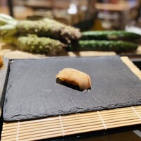 築地青空三代目 大名古屋ビルヂング店 - ヒラメの昆布締め