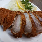 日進食堂 - 上カツ､ドミノ倒し風♪笑