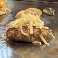 鉄板焼 りんご - チーズをトッピング！