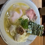 ジャパニーズ ラーメン 五感 - 