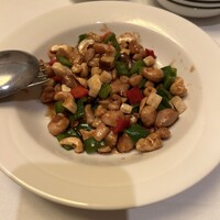 中国飯店 市ヶ谷店 - 鶏肉とカシューナッツの炒め物