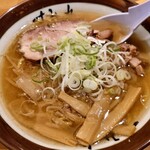 すみれ 札幌里塚店 - 味噌ラーメン