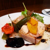 Cucina mollo - 三河赤鶏とポルチーニのテリーヌ白ワイン風味