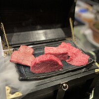 HIKARI - 