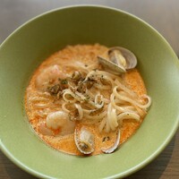 COLONIAL BEACH 横浜ハンマーヘッド - 