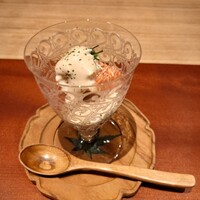 虎ノ門 空花 - ◎◎◎無花果と　おかひじき　白胡麻　甘すぎなく 濃厚