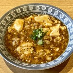 捏製作所 - 自家製納豆の麻婆豆腐。