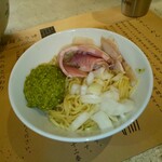 熱田味噌拉麺ぶりゆ - バジル和え玉