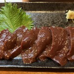 まつ屋 - 馬レバー刺し