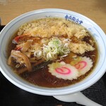 金兵衛食堂 - 天ぷらラーメン２本乗せ