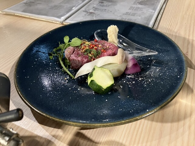 YAKINIKU BISTRO 石鎚 （イシヅチ） - 西線9条旭山公園通/焼肉