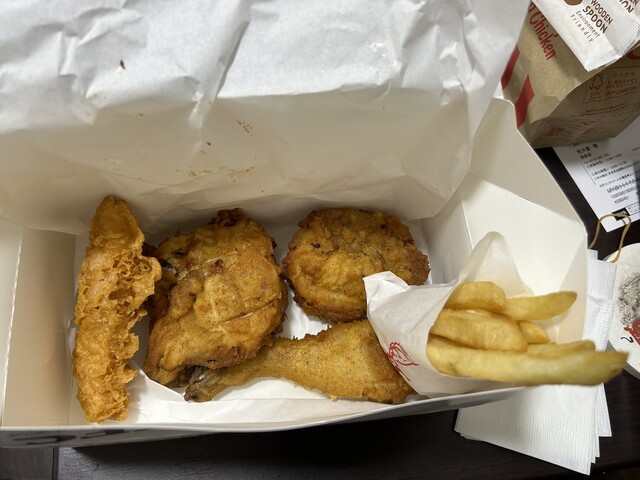 ケンタッキーフライドチキン 豊山豊場店 - 比良/鳥料理 | 食べログ