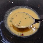 馳走西健一 - 吉田町の玉蜀黍「味来」の冷たいスープ