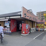 ラーメン 杉田家 - 外観