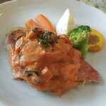 キッチン ブルー グローブ - 反対側から、カポナータがタップリれ