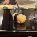 銀座 久兵衛 - ホタテ