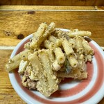 もつ焼 でん - マカロニサラダ 380円(税込)