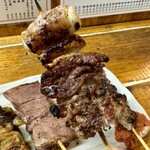 もつ焼 でん - なんこつ 180円(税込)