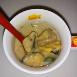 ドン・キホーテ - 料理写真:好きなもの全部乗せ食べるスープとなりました。ポタージュ染み染みの天ぷらに、天ぷらの出汁を纏ったキノコ。立ち昇るバジルのかをり。スプーンが音ならないし、家の中で出来る事で美味さを堪能して味わいました。