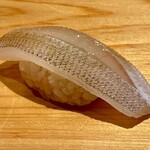 鮨 さかい - 昆布〆白鱚(長崎県橘湾産)