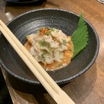 炭火焼ホルモン ぐう - センマイ刺し