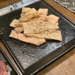 炭火焼ホルモン ぐう - コリコリ