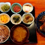 栄夏 - サクラマスのグリルの定食