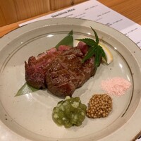 魚と炭と鉄板と ととと - 牛タンステーキ