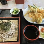 そば処 まるきや - 料理写真: