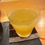 季寄料理よしかわ - 宮本ファームのリンゴジュース