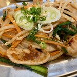 焼肉ホルモン 肉成 - キャベツを使ってない
