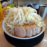 豚山  - 小ぶた（野菜マシマシ、背アブラ）1,100円