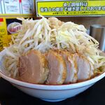 豚山  - 小ぶた（野菜マシマシ、背アブラ）1,100円