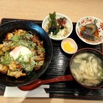 燒鳥酒場 武州屋 - 本格焼き鳥丼