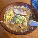ピーコック - 特製みそラーメン。900円（税込）。