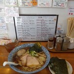 らーめん森や。 - 味玉らーめん　正油味　細麺　大盛り　＆サービスの海苔