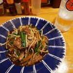 平和園 - 生ビールに、レバニラ炒め、旨し！