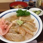食堂どん - ヒラメのヅケ丼