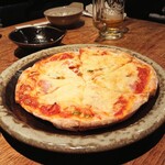 うまいもん とれとれ市場 - ミックスピザ