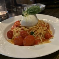 grigio la tavola - 