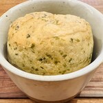 Imparfait - アオサの練り込まれたパン