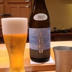 鮨 さかい - お酒①プレミアム・モルツ(生ビール、サントリー)
      お酒②あべ 圃場別プロジェクト上輪新田2023(新潟)
      米品種:新潟県上輪新田産非公開品種100%、精米歩合:非公開