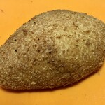 麦酵舎はらだ - 桜島どりのバターチキンカレーパン