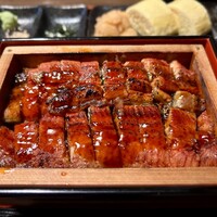 藤よし 堺駅前店 - 鰻せいろ蒸し御膳(ひつまぶし風) 藤よし 堺駅前店 - 鰻せいろ蒸し御膳(ひつまぶし風)